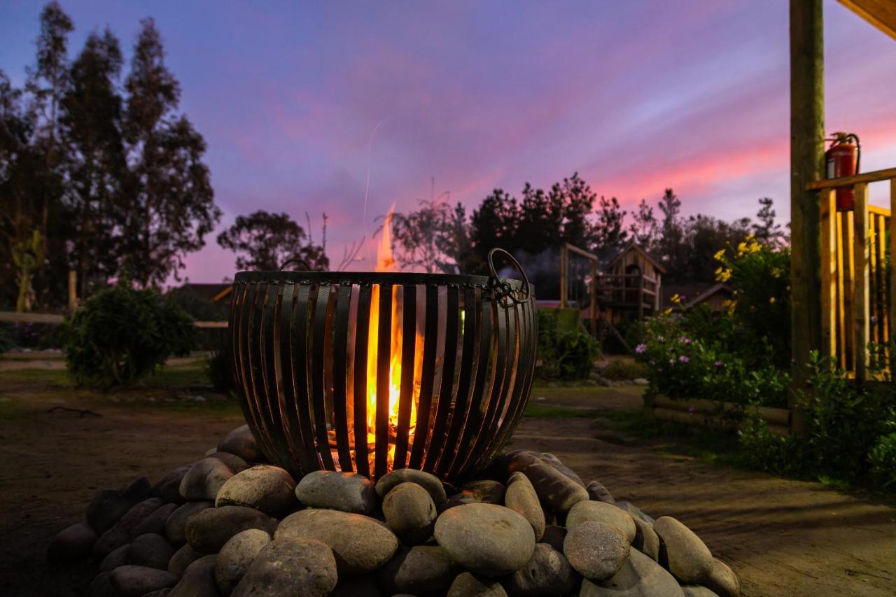 Cabana En Tunquen Con Parrilla, Fogon, Piscina Y Bosque Eksteriør billede